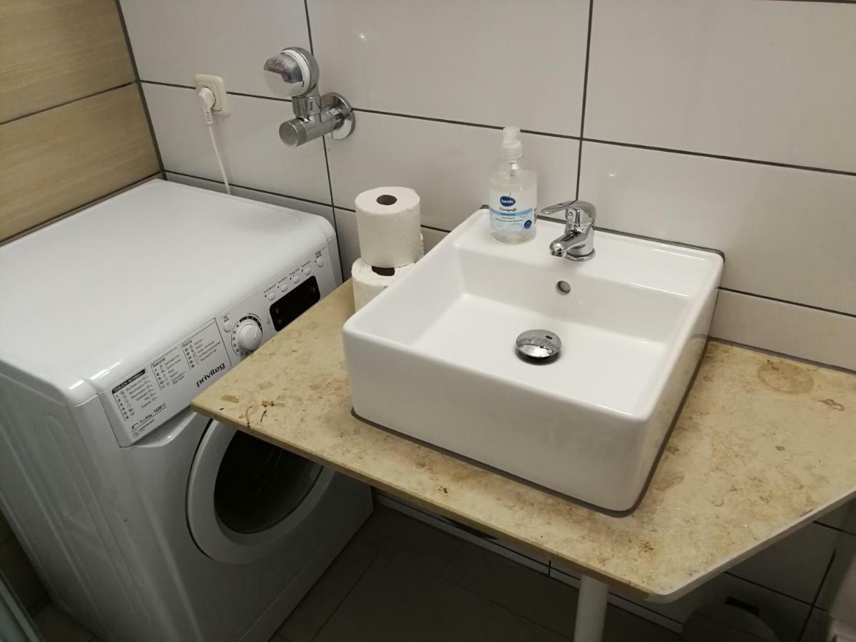 2-Zimmer Apartment Sofia, Gemuetlich Wie Zu Hause Offenbach am Main ภายนอก รูปภาพ
